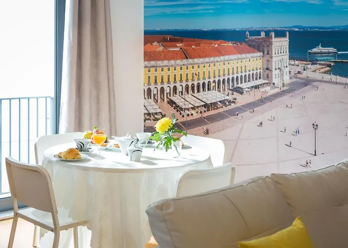 Portucale ! Downtown Premium With Parking Garage